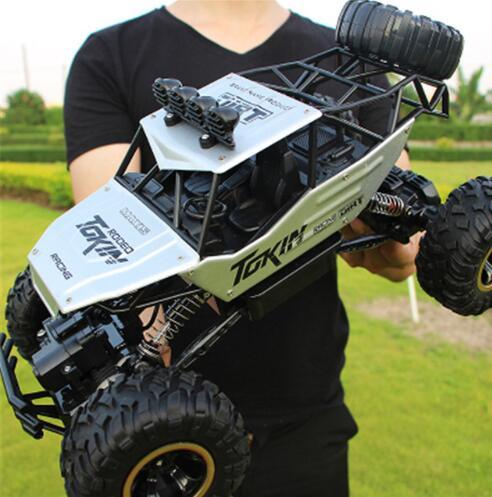 4WD RC Cars 2.4G Radio Control RC Cars Toys Buggy High Speed Trucks Off-Road