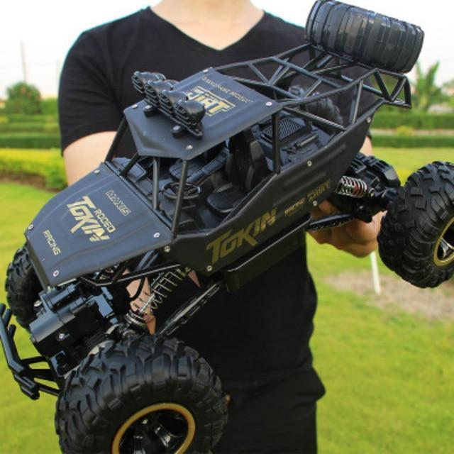 4WD RC Cars 2.4G Radio Control RC Cars Toys Buggy High Speed Trucks Off-Road