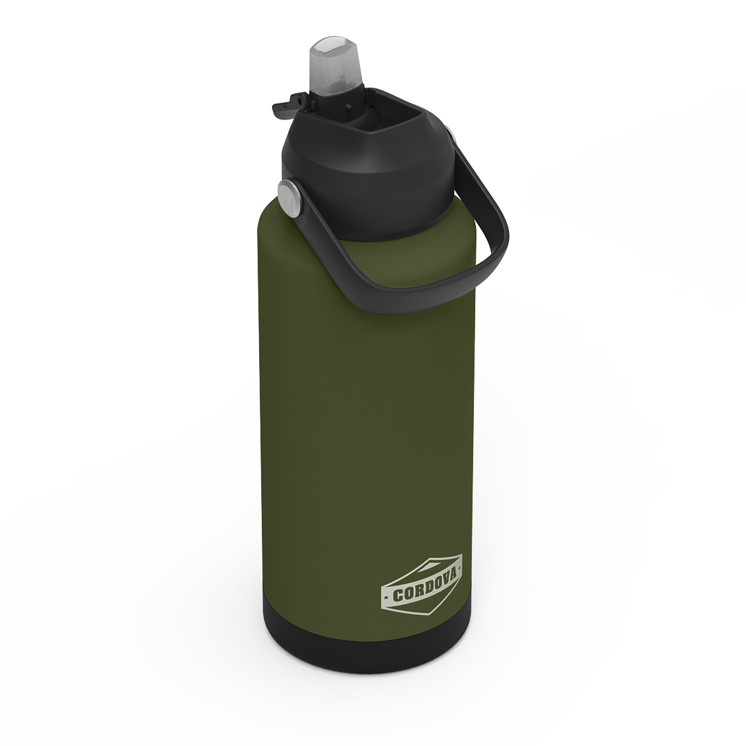Trailhead Class™ 32 oz Water Bottle